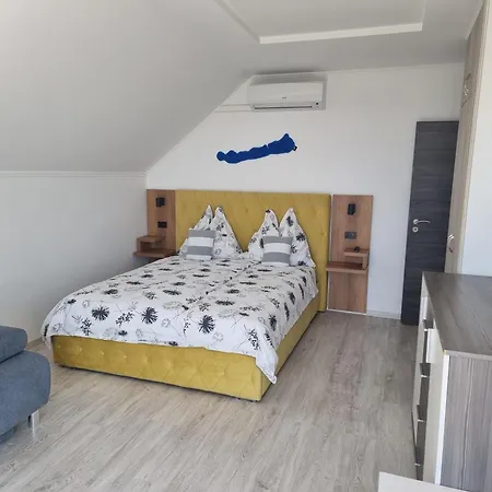 Apartman Lakeview *