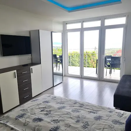 Апартаменты Lakeview Балатонфюред