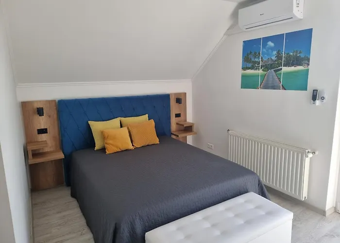 Daire Lakeview
