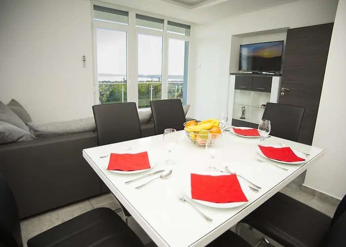 Lakeview 블로톤퓌레드